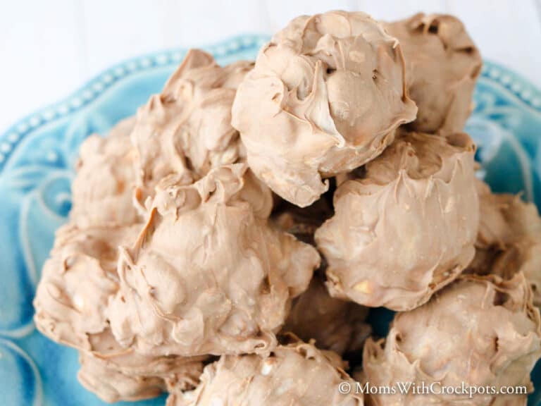 Crockpot Peanut Clusters Candy