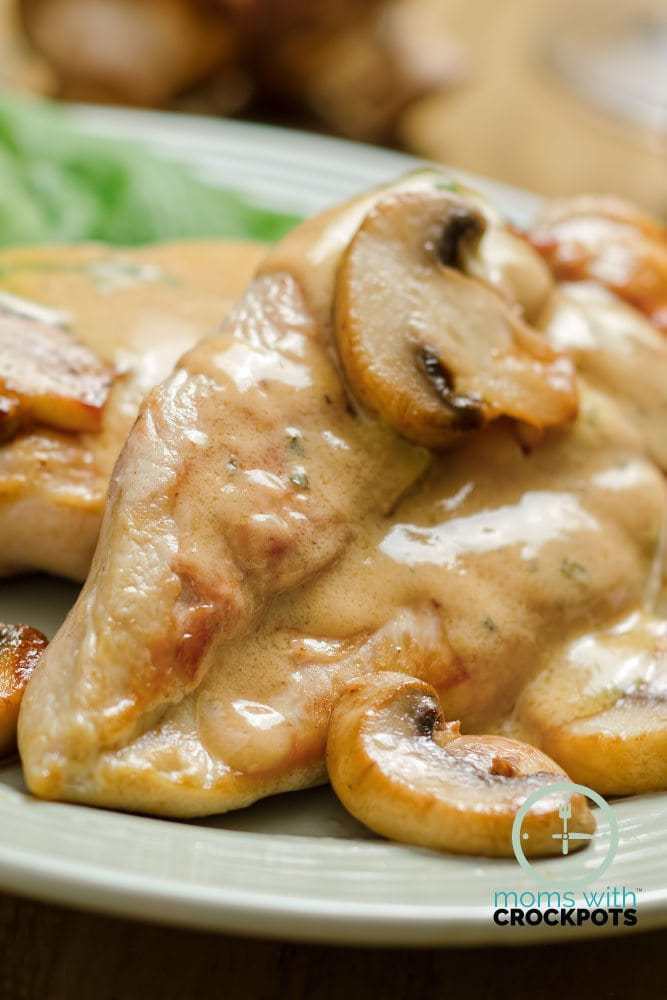 Crockpot Chicken & Mushrooms Recipe - Moms with Crockpots