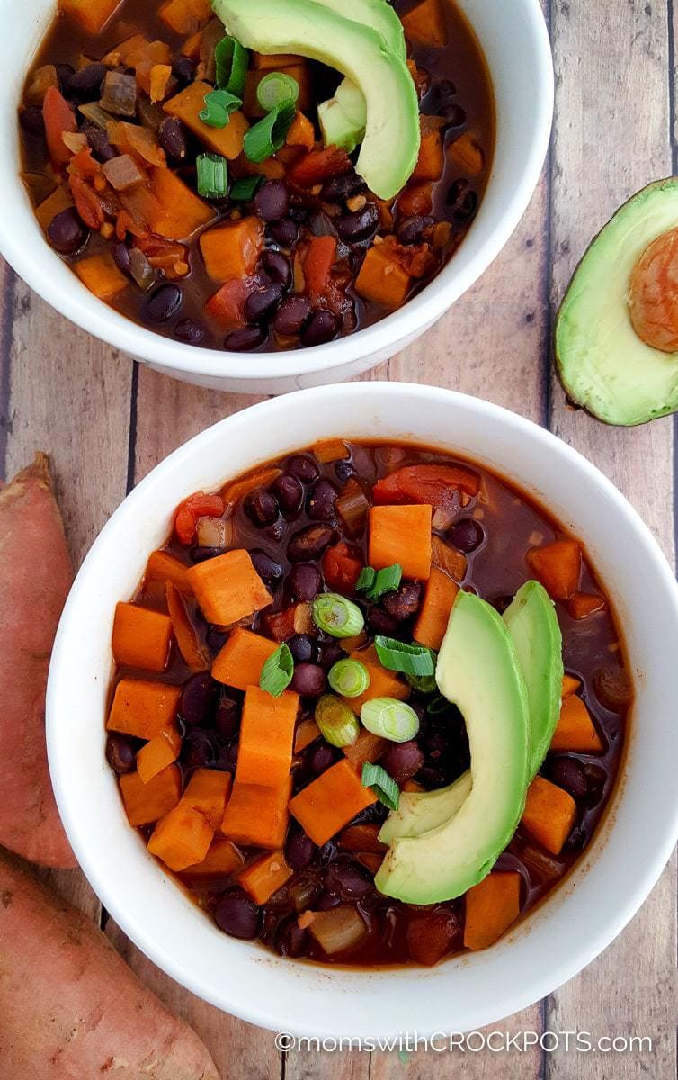 Crockpot Sweet Potato and Black Bean Chili Moms with Crockpots